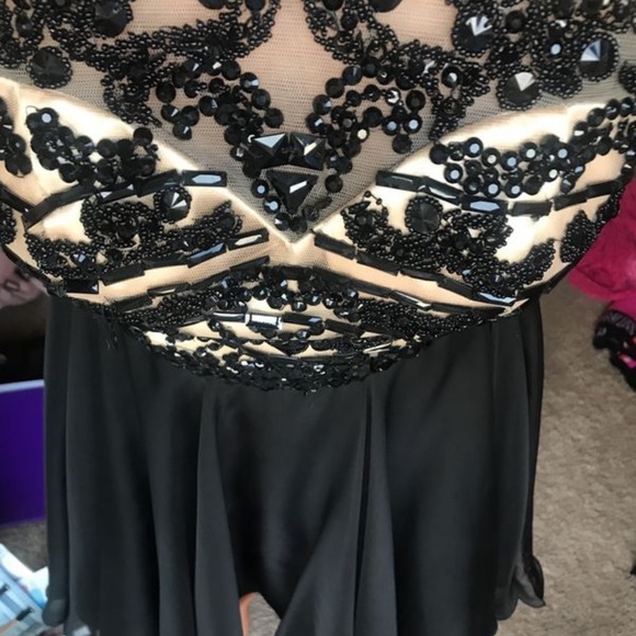 Gorgeous Sherri hill homecoming dress - Picture 2 of 6